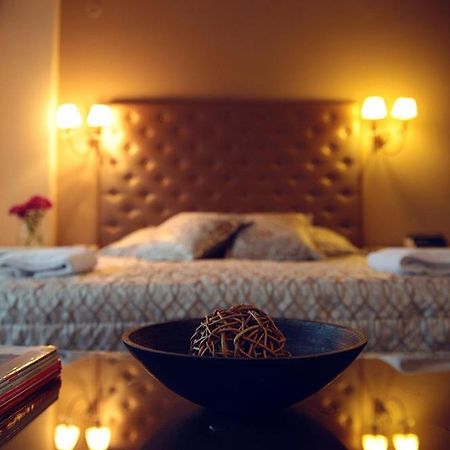 Astral Apartments خْريسيا أموذيا المظهر الخارجي الصورة